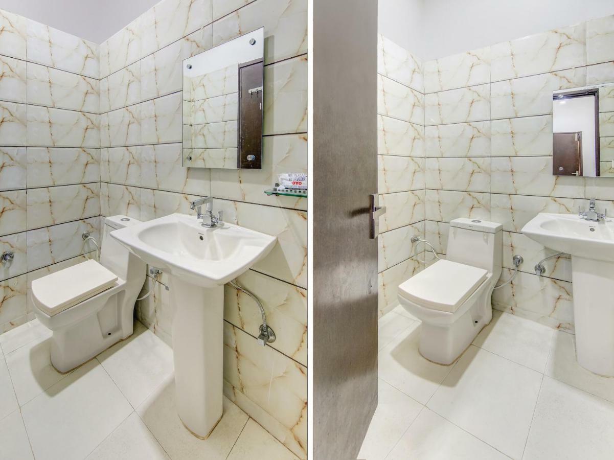 Oyo 27999 Hotel Deep Sirsa Extérieur photo