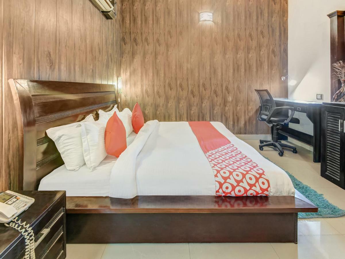 Oyo 27999 Hotel Deep Sirsa Extérieur photo
