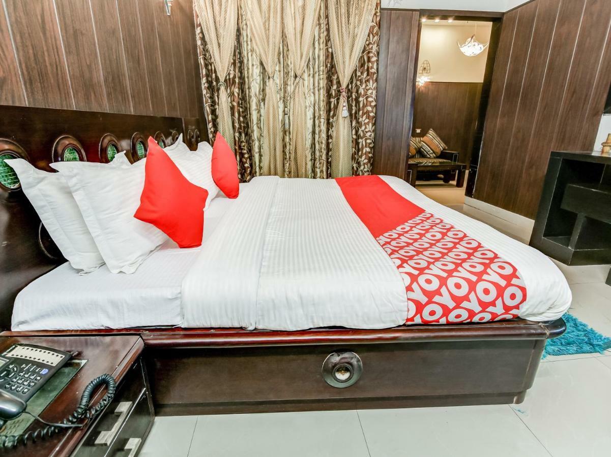 Oyo 27999 Hotel Deep Sirsa Extérieur photo