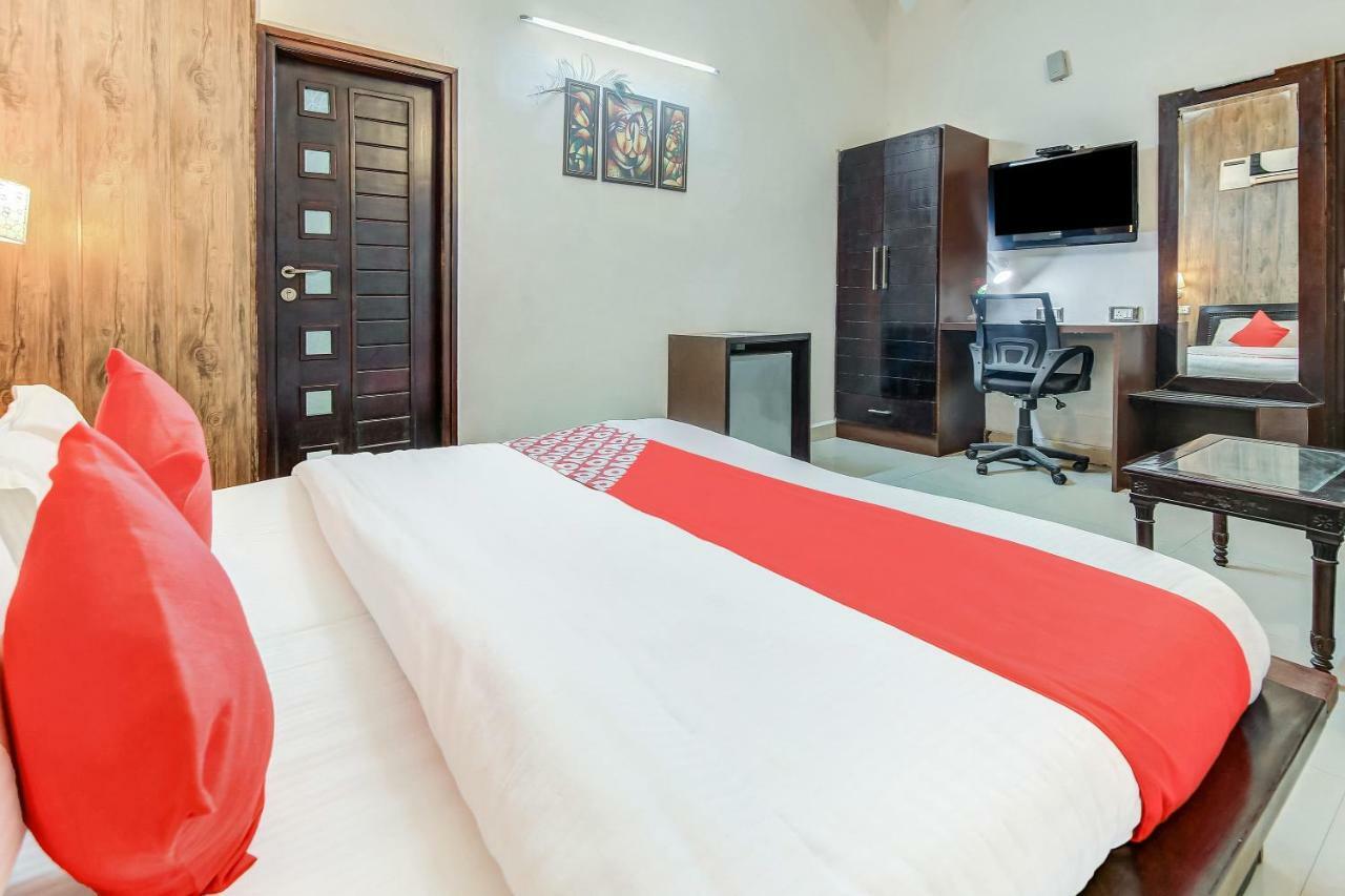 Oyo 27999 Hotel Deep Sirsa Extérieur photo
